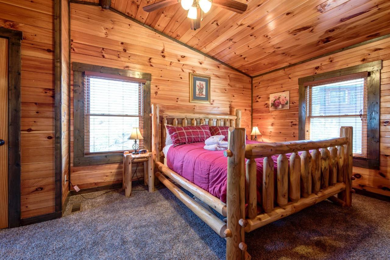 Old Hickory Lodge Gatlinburg Exterior photo